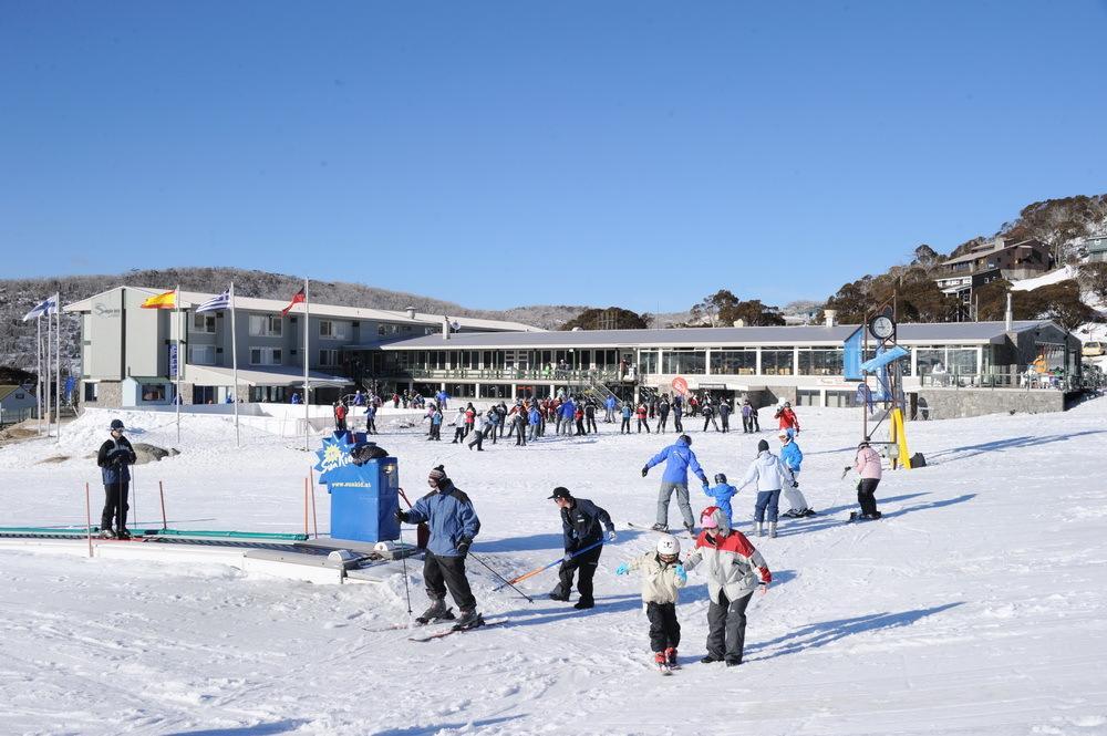 Smiggins Hotel & Chalet Apartments Perisher Valley Exterior photo