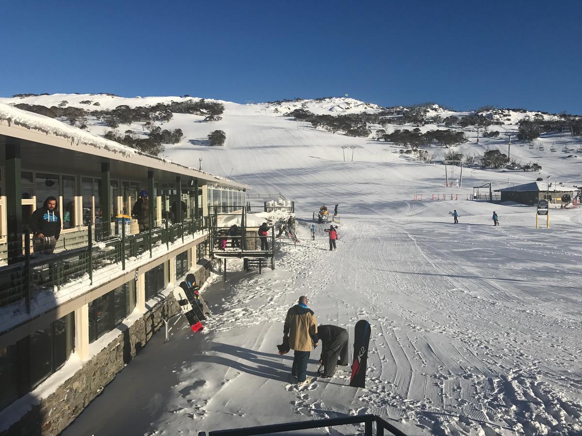 Smiggins Hotel & Chalet Apartments Perisher Valley Exterior photo